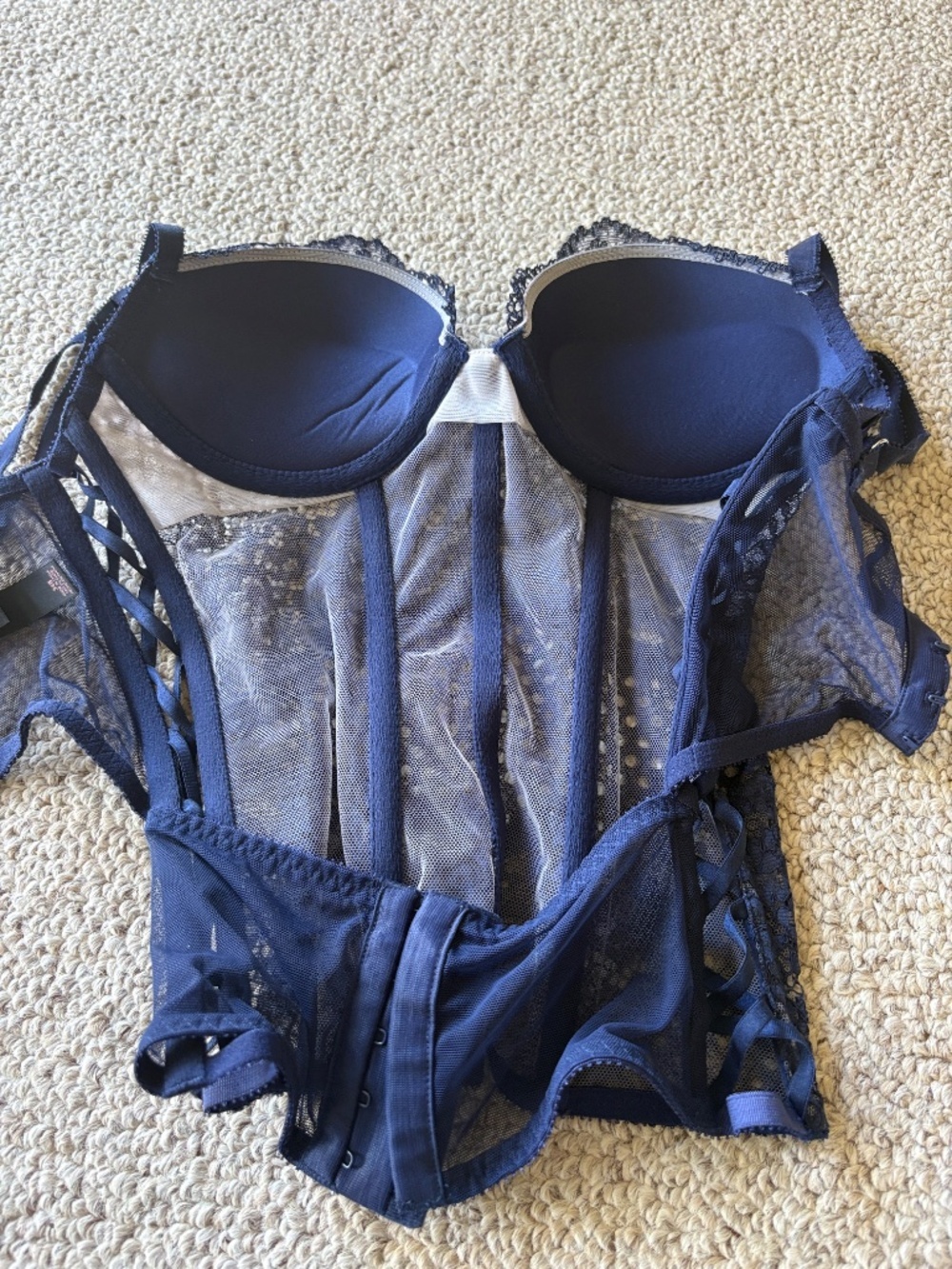Victoria's Secret Navy Lace Corset Bustier 34B Underwire Boning Glam Sexy Chic - Picture 4 of 5